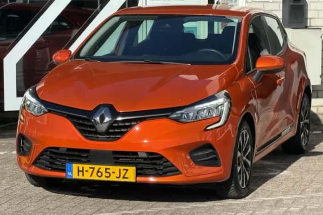 Renault Clio (2020) thumbnail 3