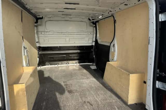 Renault Trafic (2024) thumbnail 2
