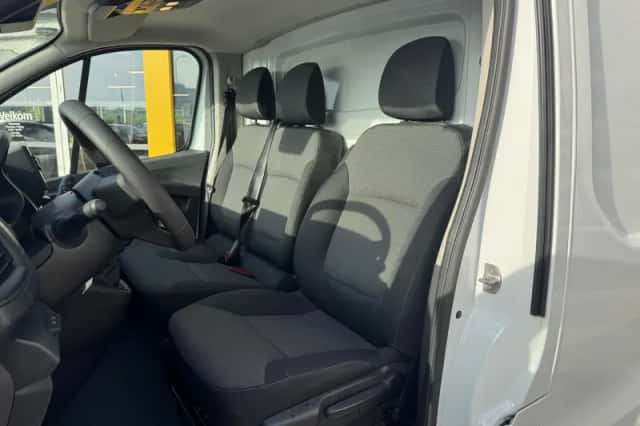 Renault Trafic (2024) thumbnail 6