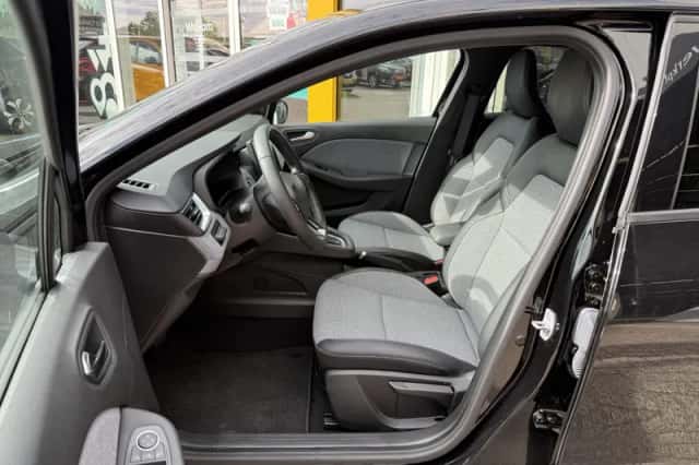 Renault Clio (2025) thumbnail 4