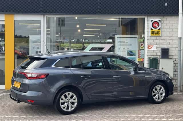 Renault Mégane (2020) thumbnail 2