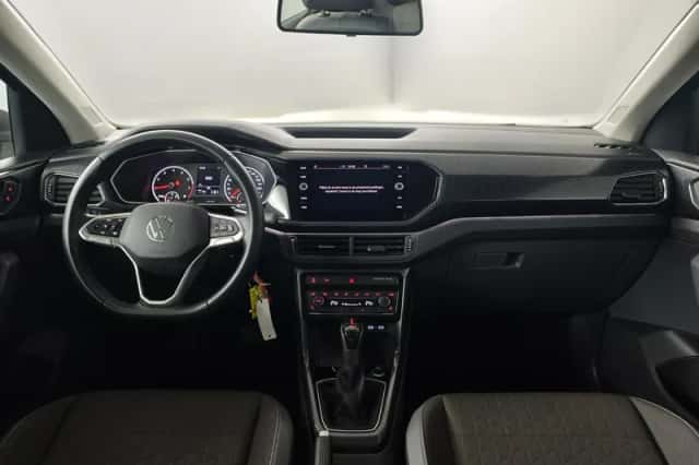 Volkswagen T-Cross (2021) thumbnail 3
