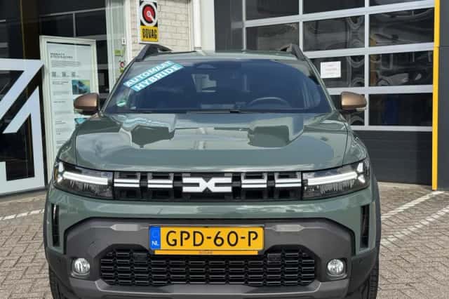 Dacia Duster (2024) thumbnail 3