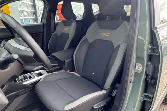 Dacia Duster (2024) thumbnail 5