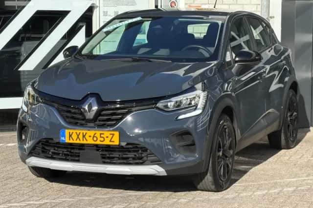 Renault Captur (2021) thumbnail 5