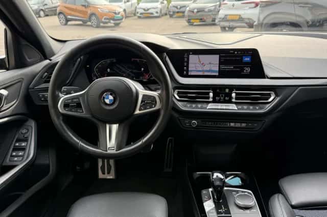 BMW 1-Serie (2020) thumbnail 3