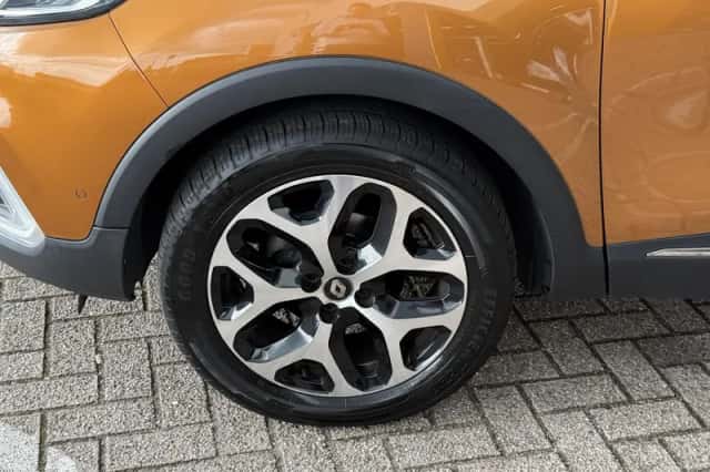 Renault Captur (2018) thumbnail 5