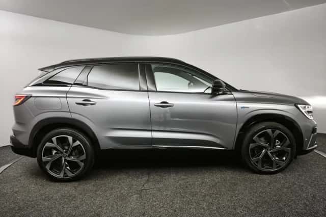 Renault Austral (2024) thumbnail 3
