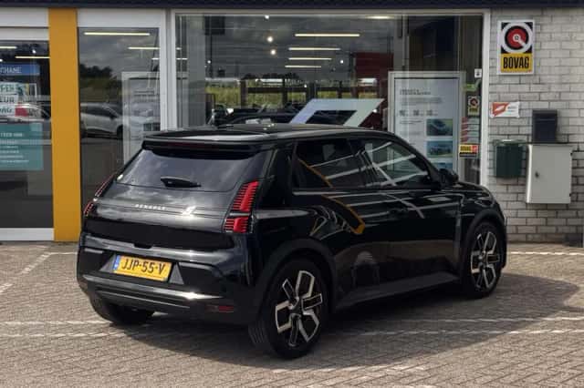 Renault 5 (2025) thumbnail 2