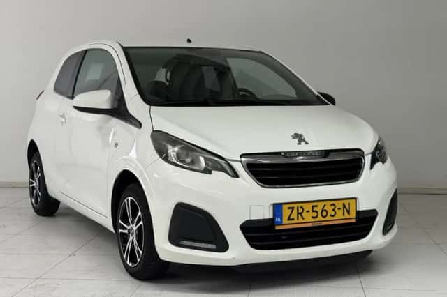 Peugeot 108 (2015) thumbnail 5