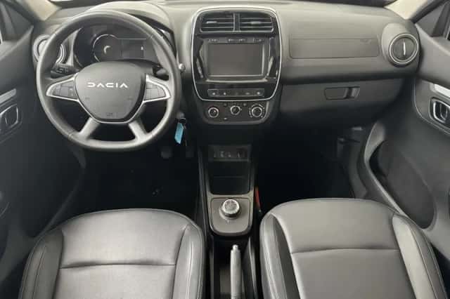 Dacia Spring (2023) thumbnail 3