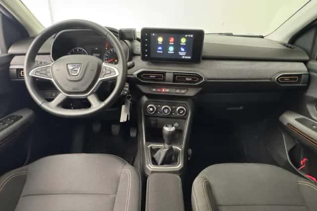 Dacia Sandero (2022) thumbnail 3