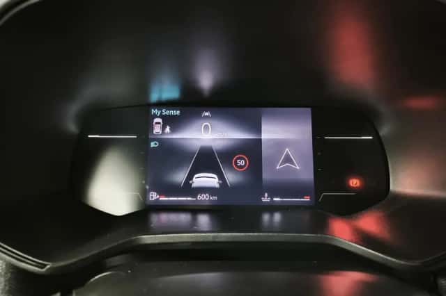 Renault Clio (2024) thumbnail 4