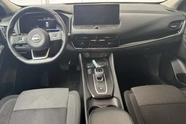 Nissan Qashqai (2023) thumbnail 3
