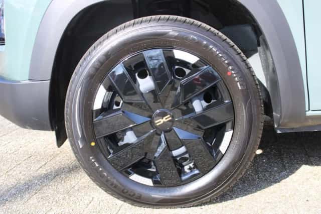Dacia Spring (2026) thumbnail 6