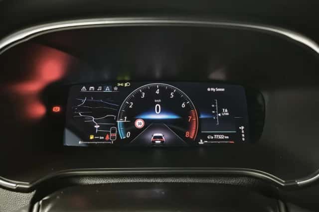 Renault Mégane (2022) thumbnail 4