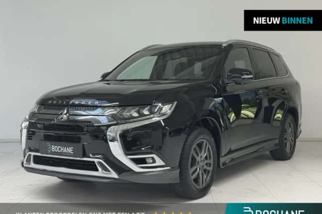Mitsubishi Outlander (2020) thumbnail 1