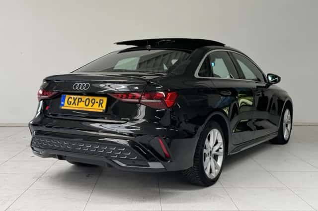 Audi A3 (2025) thumbnail 2