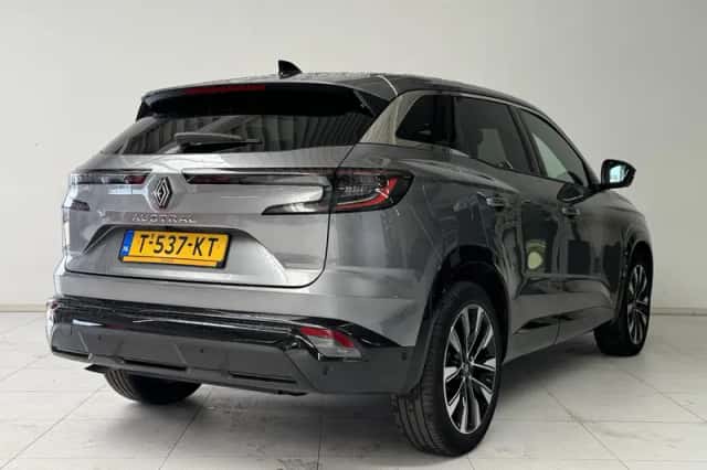Renault Austral (2023) thumbnail 2