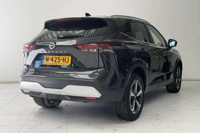 Nissan Qashqai (2021) thumbnail 2