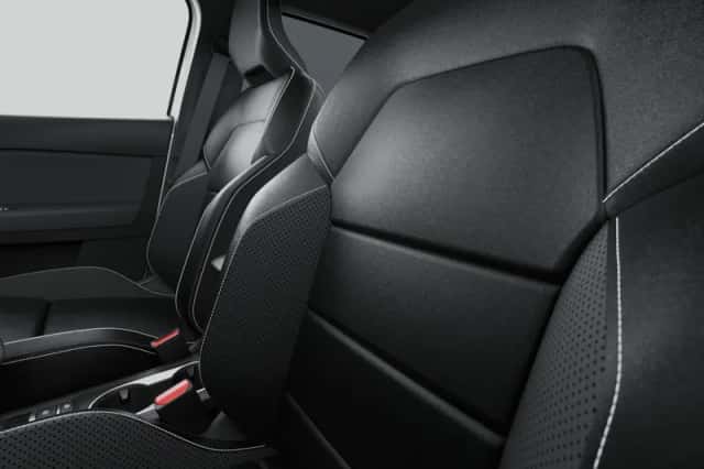 Mitsubishi Grandis (2026) thumbnail 6
