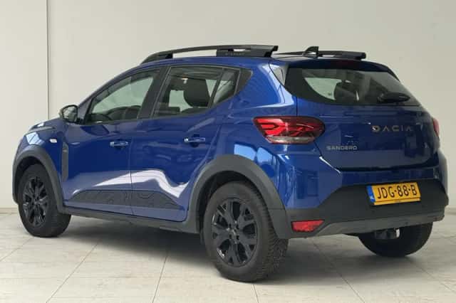 Dacia Sandero Stepway (2025) thumbnail 6