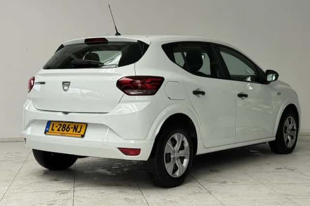 Dacia Sandero (2021) thumbnail 2