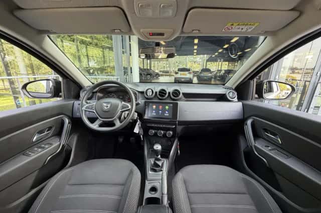 Dacia Duster (2022) thumbnail 3