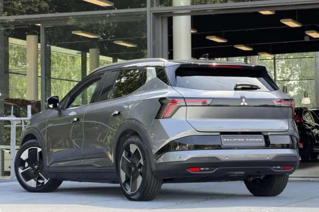 Mitsubishi Eclipse Cross (2026) thumbnail 6