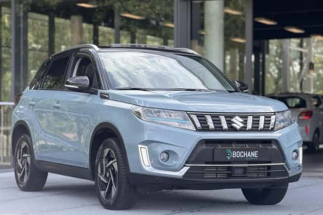 Suzuki Vitara (2023) thumbnail 5