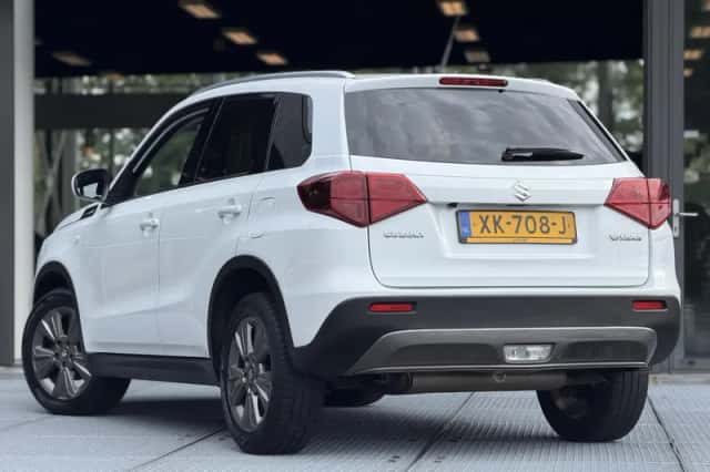 Suzuki Vitara (2019) thumbnail 6