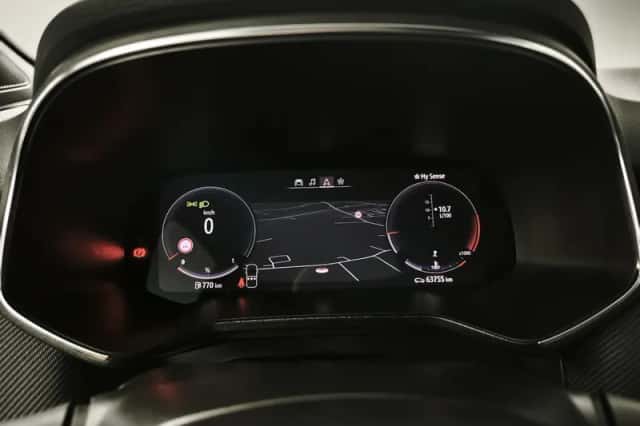 Renault Clio (2023) thumbnail 4
