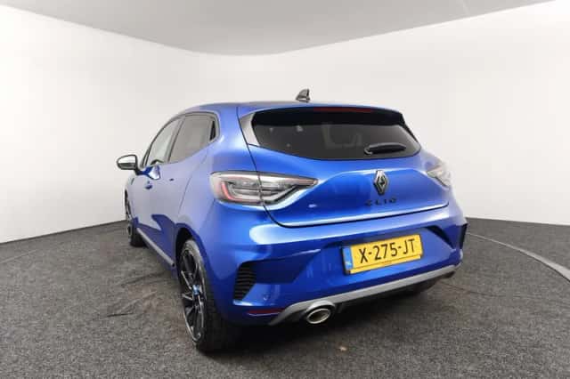 Renault Clio (2023) thumbnail 6