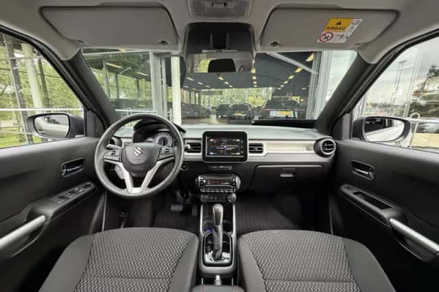 Suzuki Ignis (2024) thumbnail 3