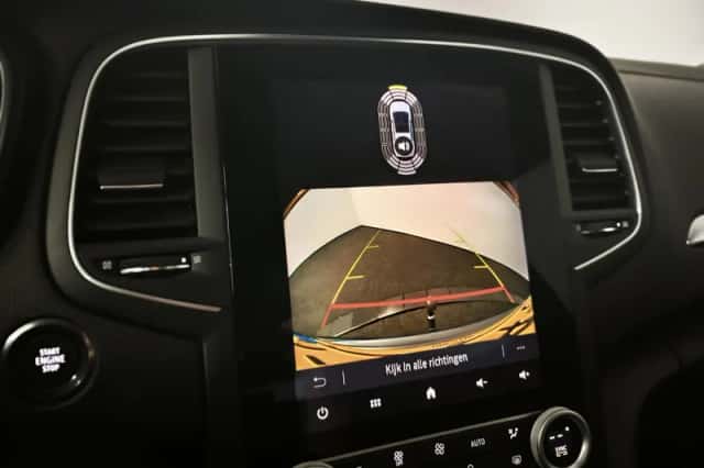 Renault Mégane (2023) thumbnail 6