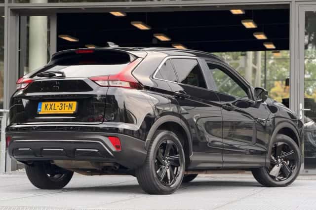 Mitsubishi Eclipse Cross (2024) thumbnail 2