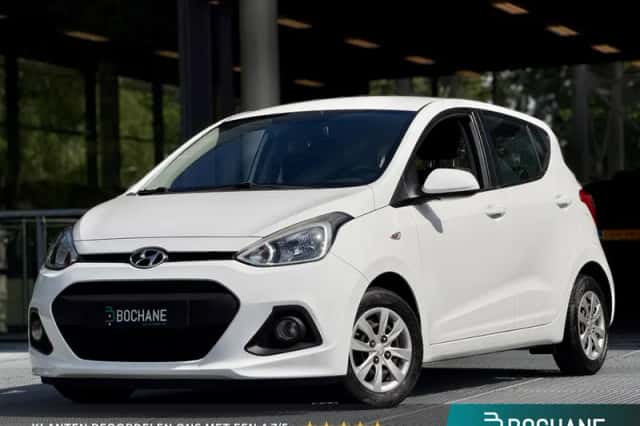 Hyundai i10 (2015) thumbnail 1