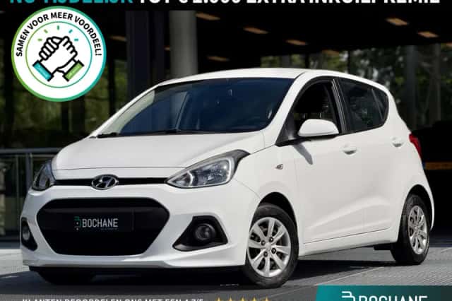 Hyundai i10 (2015) thumbnail 1
