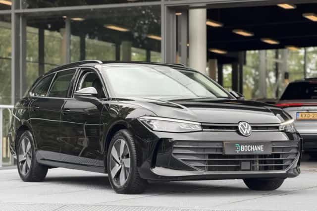 Volkswagen Passat (2025) thumbnail 5