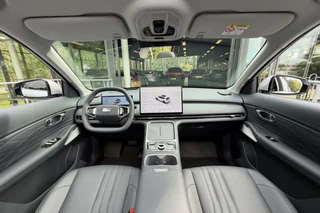 Geely Starray EM-i (2026) thumbnail 3
