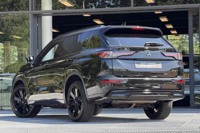 Mitsubishi Outlander (2026) thumbnail 6