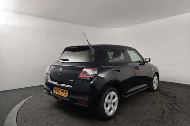 Suzuki Swift (2026) thumbnail 2