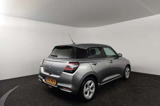 Suzuki Swift (2026) thumbnail 2