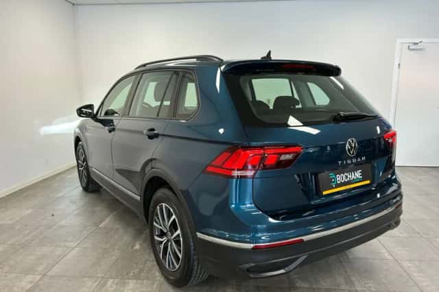 Volkswagen Tiguan (2022) thumbnail 6