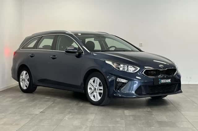 Kia Ceed Sportswagon (2021) thumbnail 5