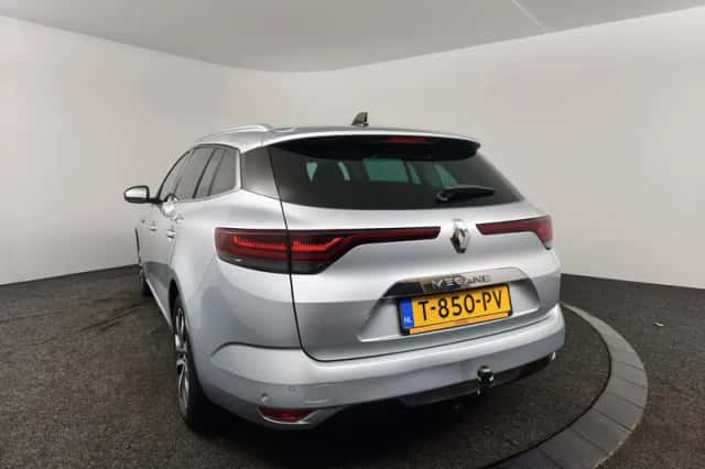 Renault Mégane (2023) thumbnail 6