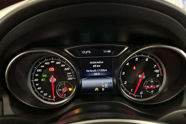 Mercedes-Benz GLA (2019) thumbnail 4