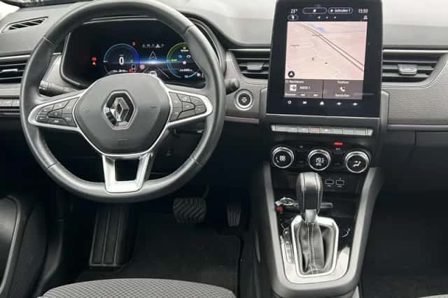 Renault Arkana (2022) thumbnail 3