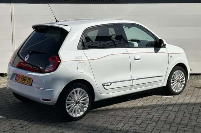 Renault Twingo (2021) thumbnail 2