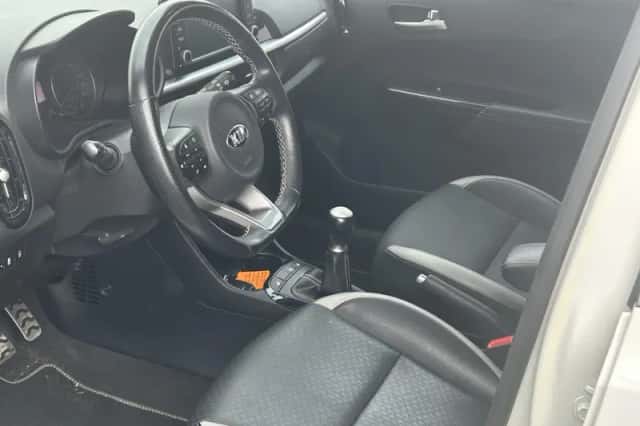 Kia Picanto (2018) thumbnail 5
